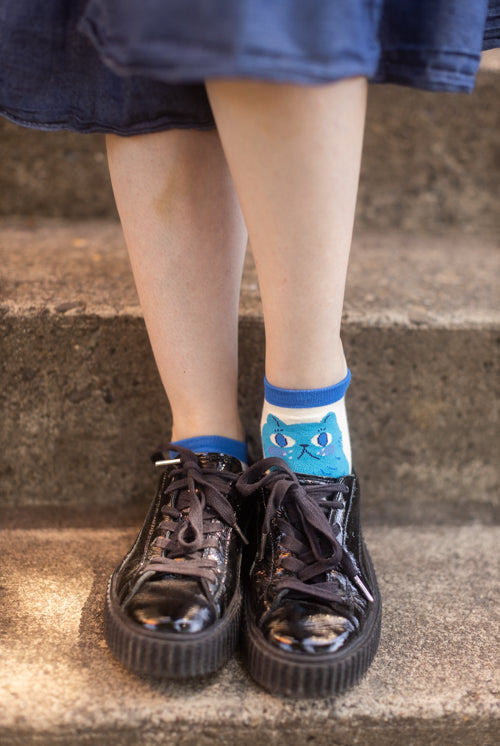 Cuddle Me Sneaker Footie Sock