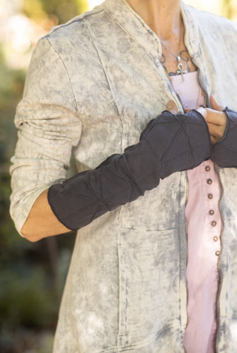 Bamboo Fleece Textured Arm Warmers - Charcoal