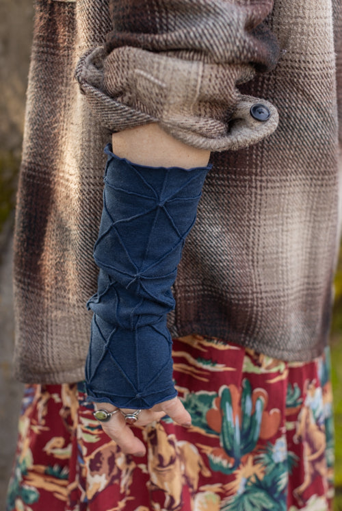 Bamboo Fleece Textured Arm Warmers - Navy