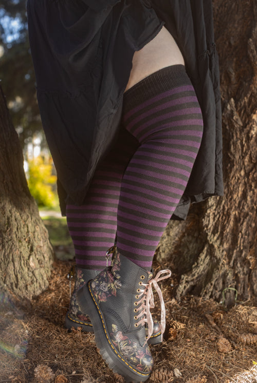 Longer Faery Stripes Extraordinary Thigh High Socks - Black & Plum