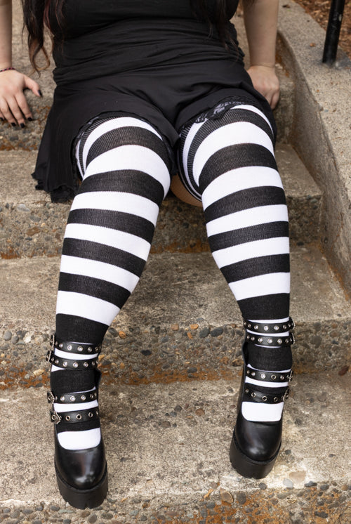 Longer Extraordinary Programming Socks - Black & White