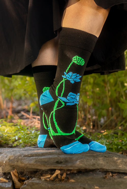 Botanical Nouveau Crew Socks - Blue Lotus
