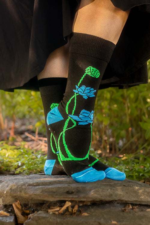 Botanical Nouveau Crew Socks - Blue Lotus