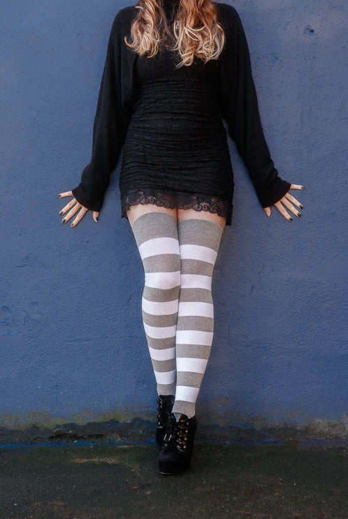 Striped Extraordinary Thigh High Socks - Grey/White