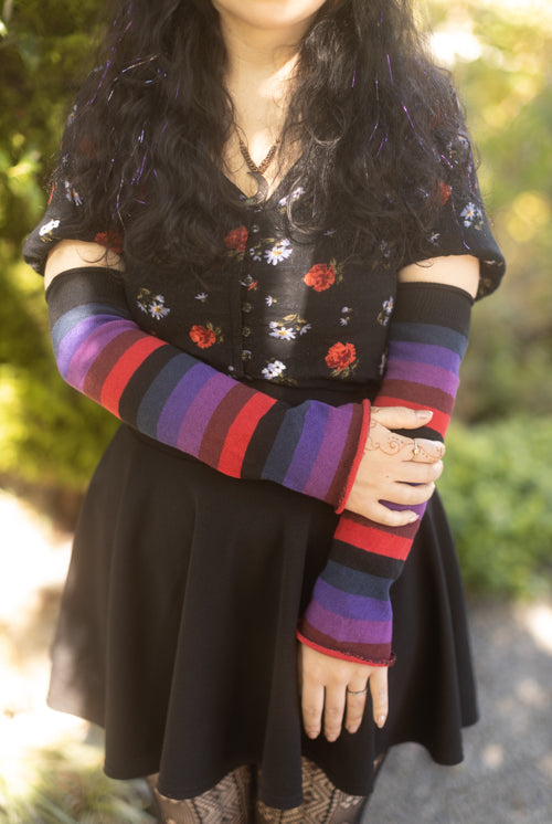 Dreamy Sleeves - Nightshade