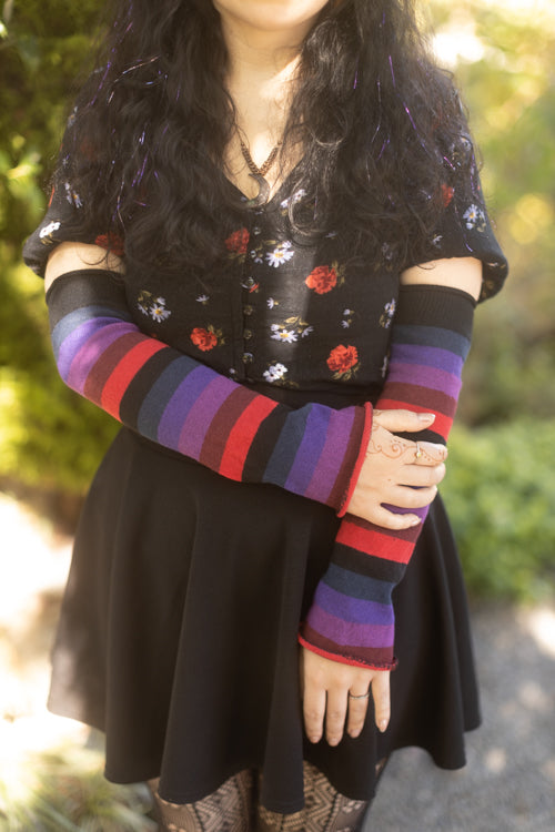 Dreamy Sleeves - Nightshade