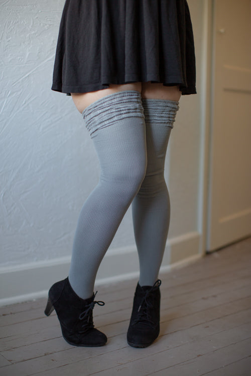 N40 Thigh High Socks - Light Grey