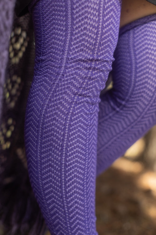 Longer O Chevrons - violet and lilac