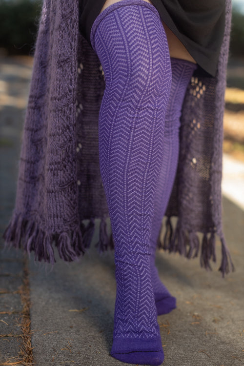 Longer O Chevrons - violet and lilac