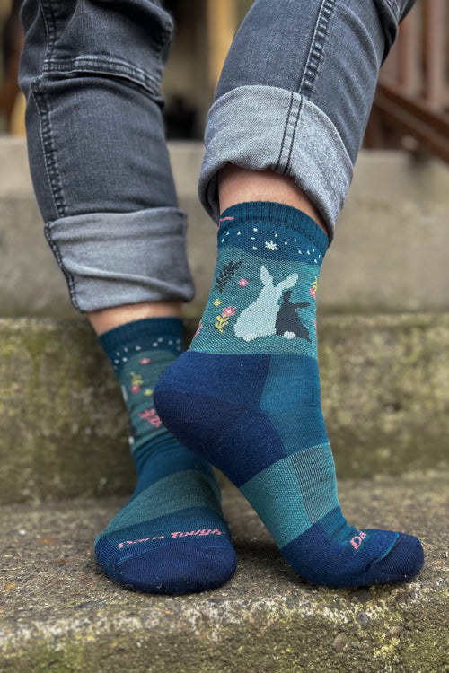 Bunny Critter Club Hiking Micro Crew