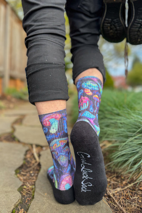 Trippy Mushrooms Printed Crew - Large