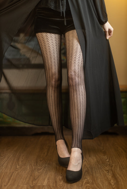 Wavy Scales Stirrup Tights