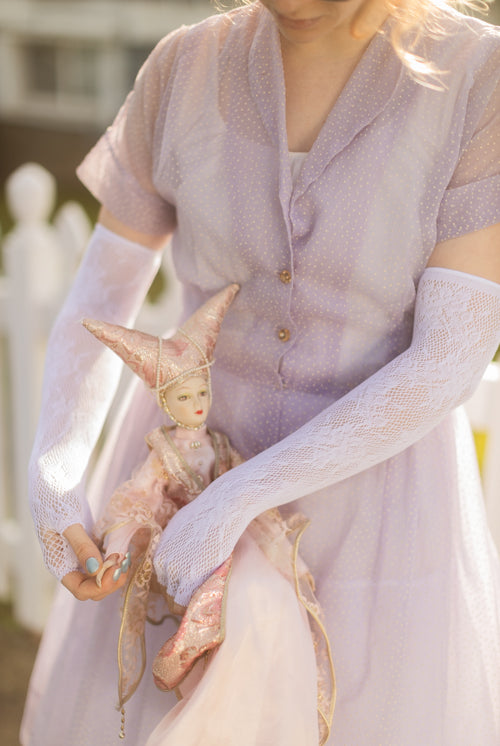 Floral Lace Long Fingerless Gloves - White