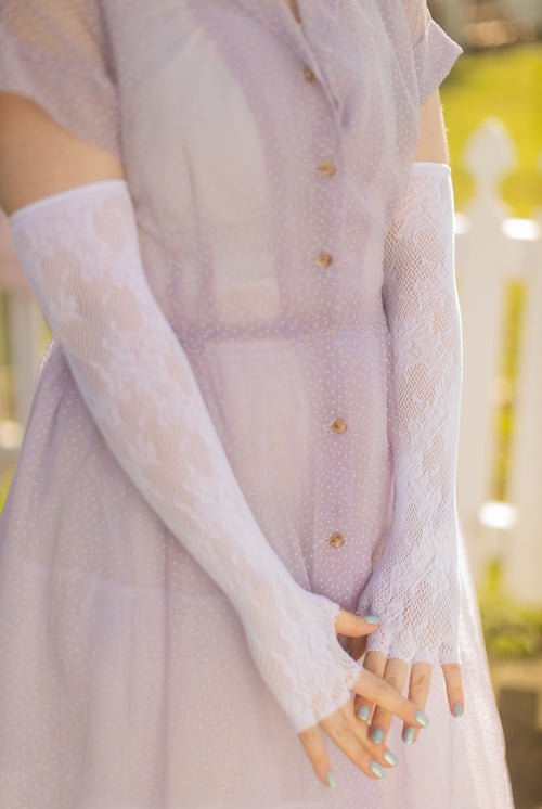 Floral Lace Long Fingerless Gloves - White