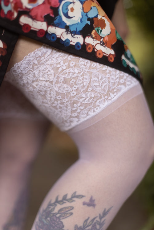 Plus Size Sheer Stockings with Lace Stay-Up Top - White