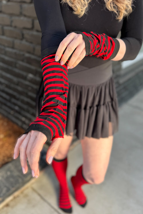 Striped Nylon Arm Warmers - Red & Black