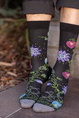 Passion Fruit NYBG Crew - Black