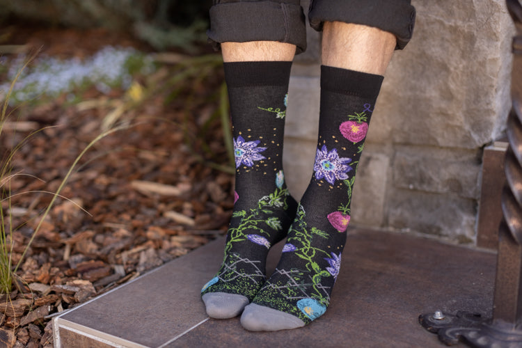 Passion Fruit NYBG Crew - Black