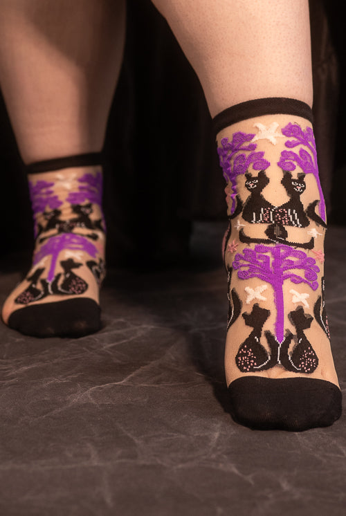 Nocturnal Cat Sheer Crew