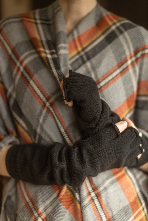Longer Knit Fingerless Gloves - Black
