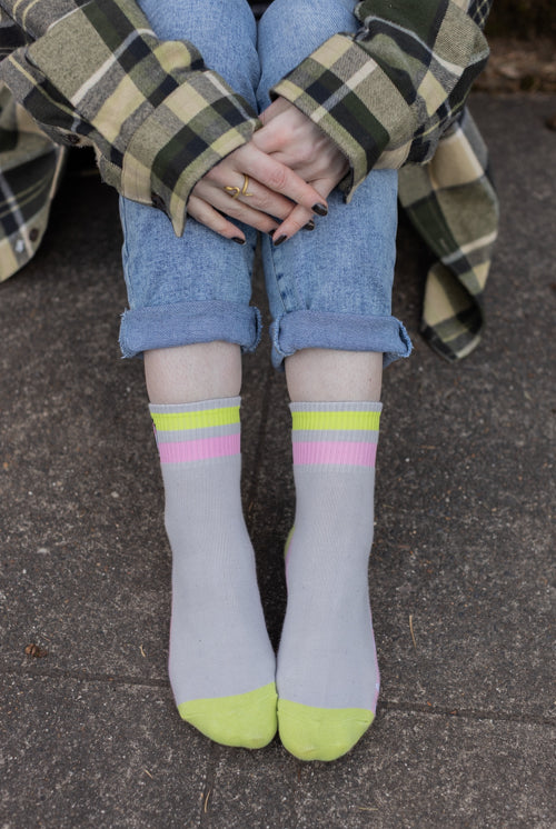 Toe Beans Club Quarter Crew