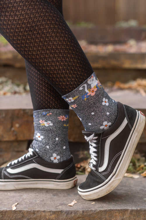Sitting Kitty Turn Cuff Crew