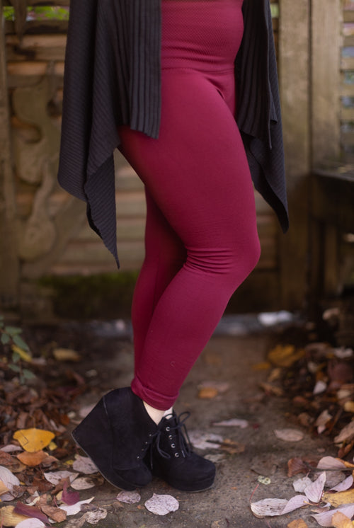 Plus Size High Waisted Fleece Lined Leggings - Wine
