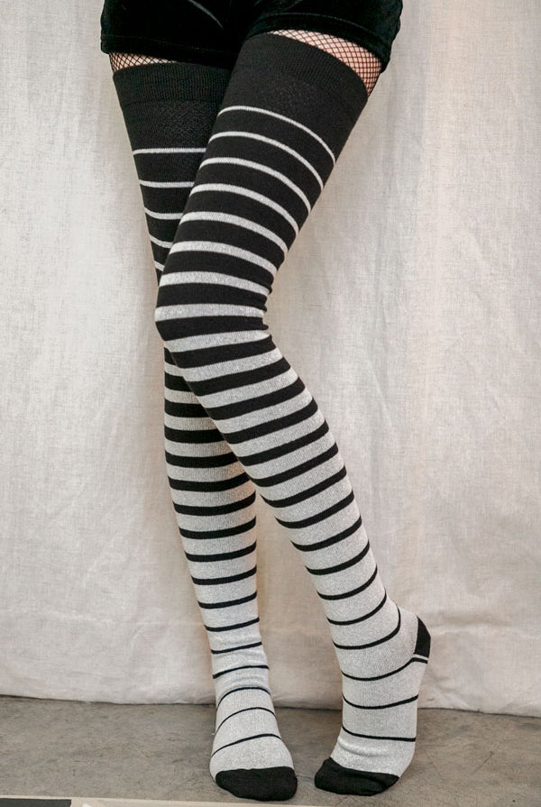 XL Foot Longer Gradient Striped Extraordinary Socks - Black/Sweet Cream