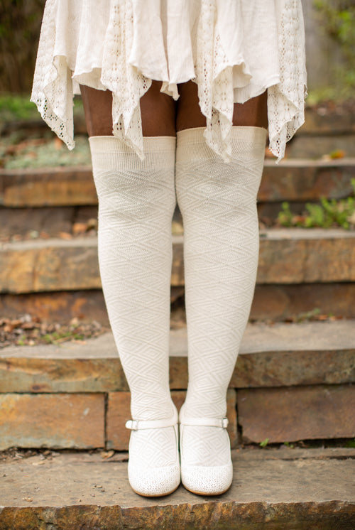Organic Faceted Extraordinary Thigh High - Selenite - Cream