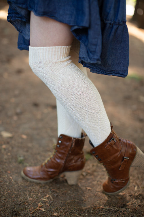 Diamond Rib Knee Socks - Sweet Cream