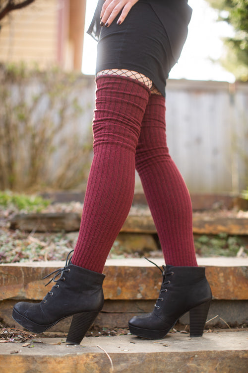 Ribbed M Stockings - Dark Red