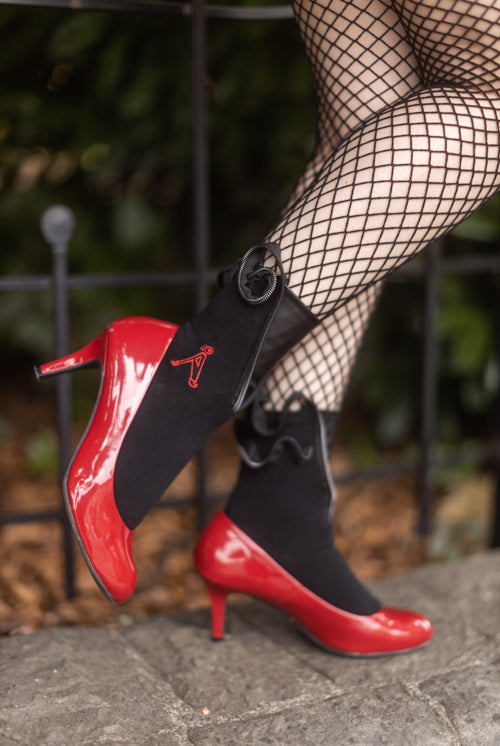 Black Zipper Swirl Crew