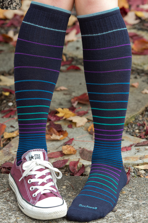 Circulator Compression Knee High - Navy - Small/Medium