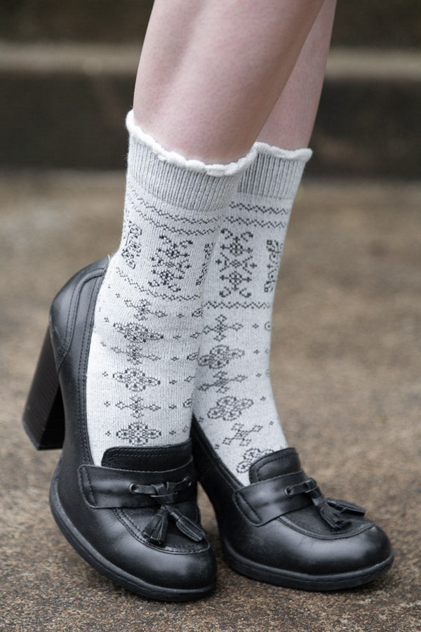 Knockout Bouquet Bamboo Crew - Ivory & Black