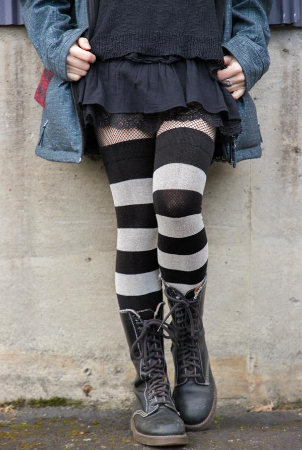 Striped Extraordinary Thigh High Socks - Black/Sweet Cream