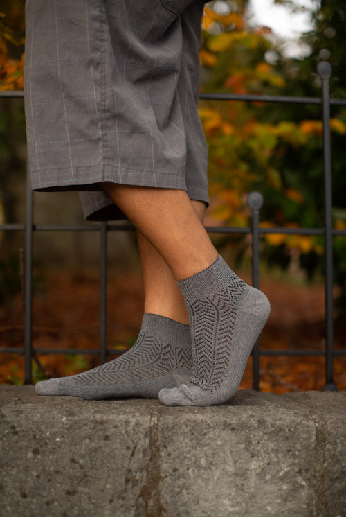 Chevron Anklet - Extra Large - Charcoal/Black