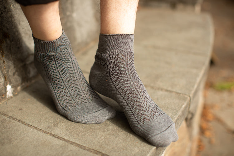 Chevron Anklet - Large - Charcoal/Black