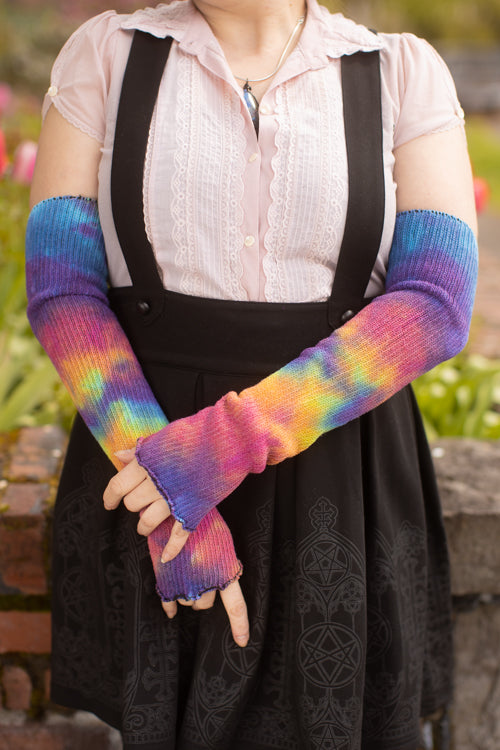 Tie Dye Shorty Scrunchable Warmers - Classic Vertical Spiral