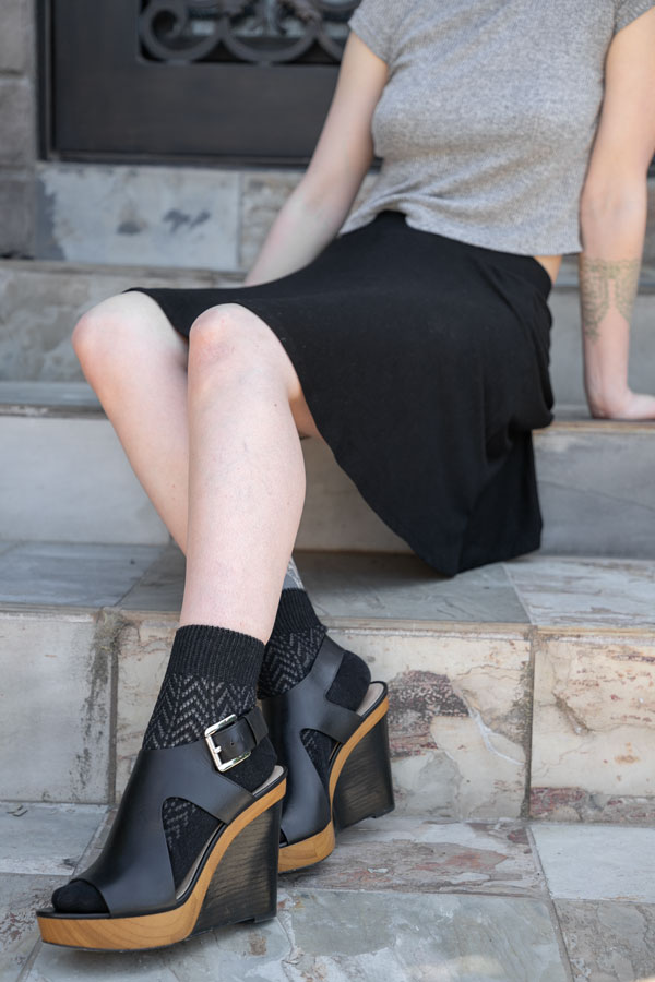 Shorty Chevron Anklet - Black & Granite