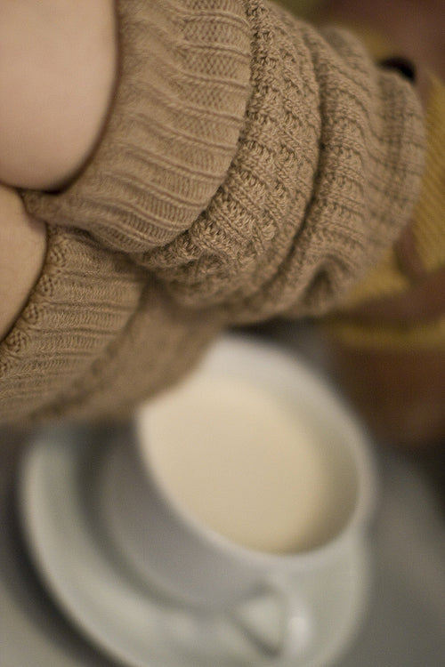 Harajuku Scrunchy Socks - Milk Tea