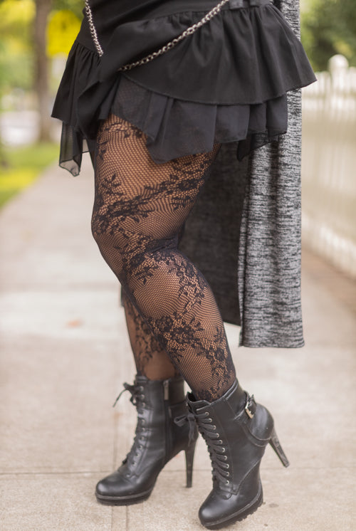 Plus Size Delicate Floral Lace Net Tights