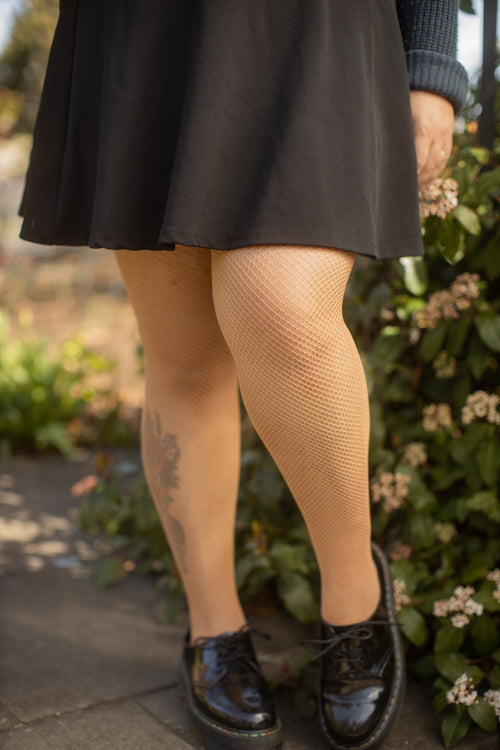 Plus Size Fishnet Seamless Pantyhose - Beige