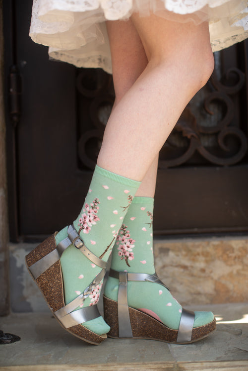 Cherry Blossom Crew - Cameo Green - Medium