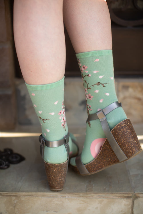 Cherry Blossom Crew - Cameo Green - Medium