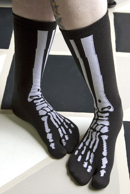 Skeleton Tabi Socks