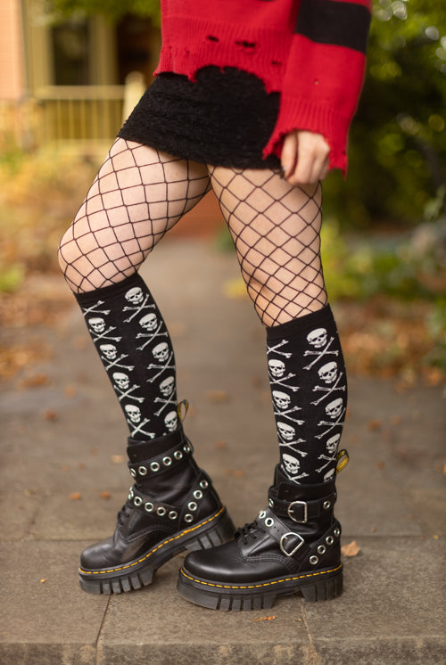 Crossbones Knee High