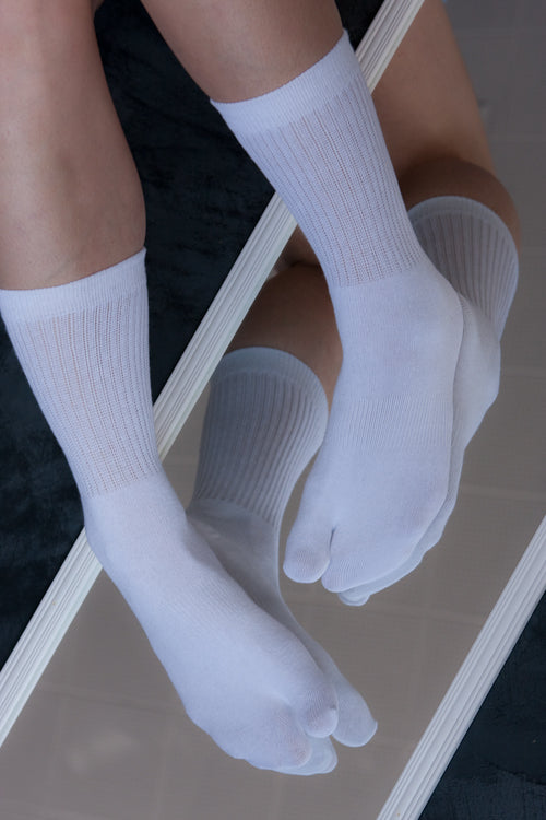 Taller Tabi - White - Medium