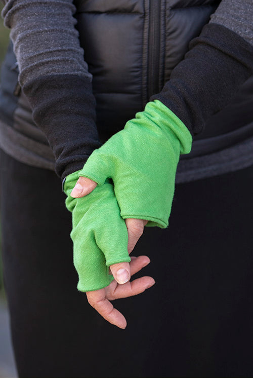Knit Mitts - Black/Lime