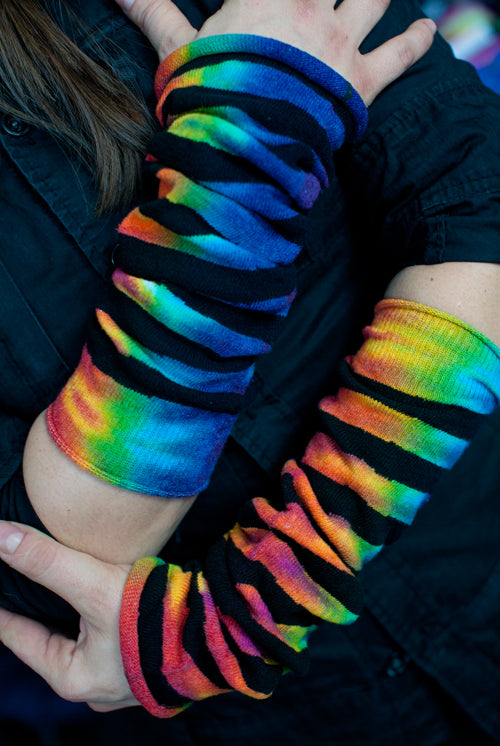 Tie Dye M Sleeves - Classic