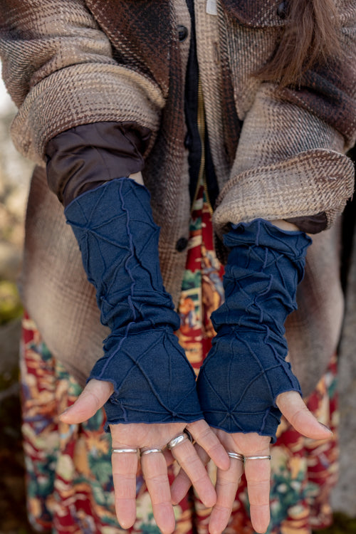 Bamboo Fleece Textured Arm Warmers - Navy